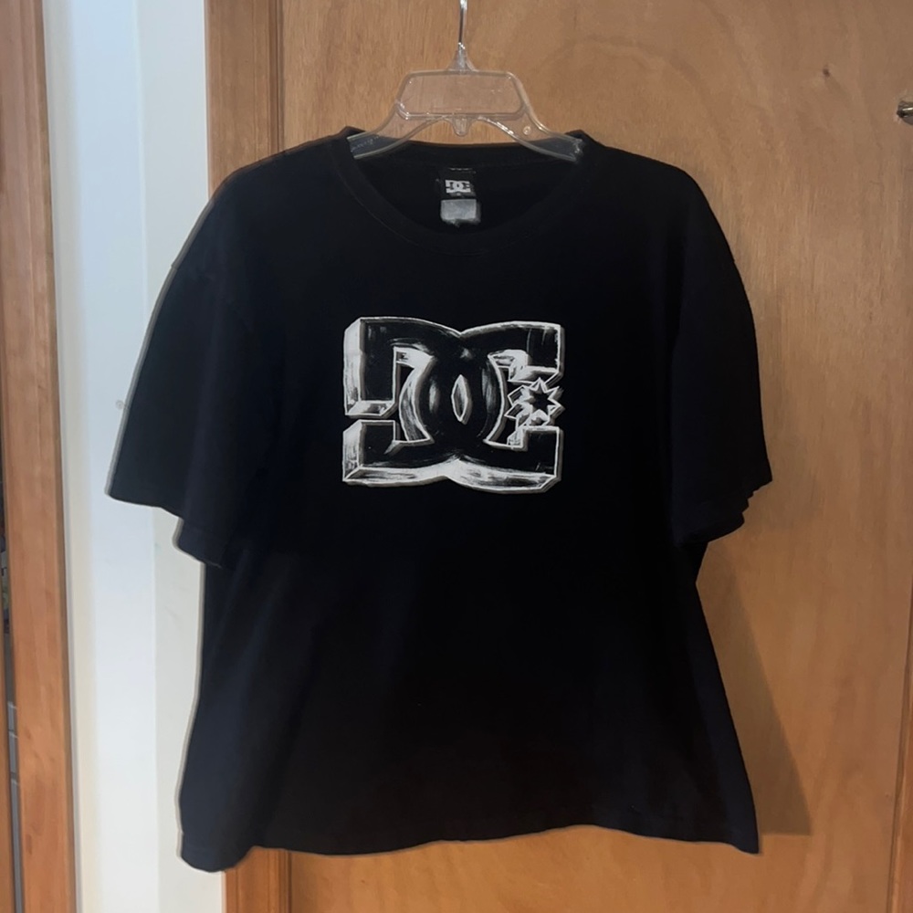 Dc shoe co tshirt